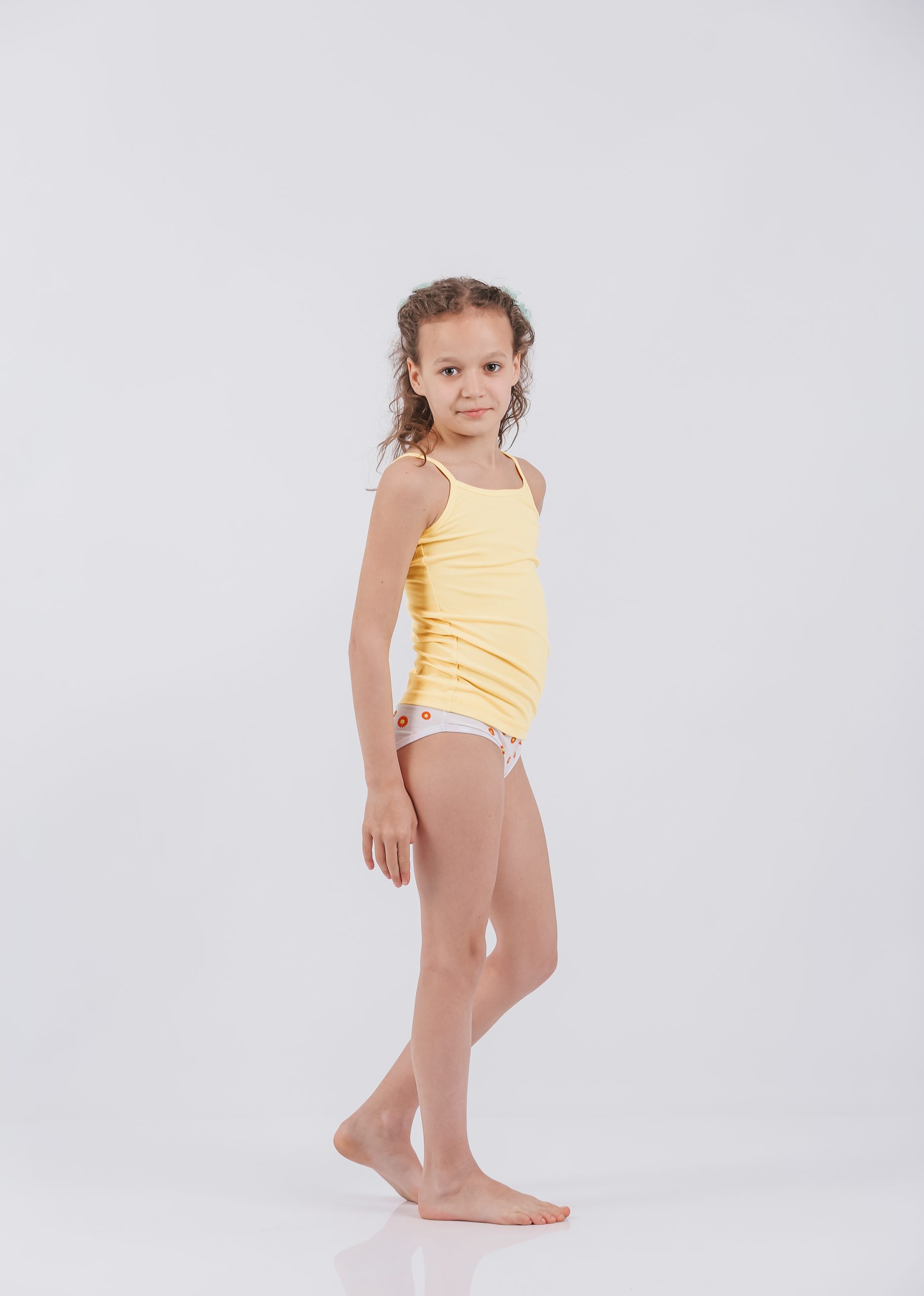 Art.565-Decija-majica-565-Velicine-od-2-do-14-S.sastva-95_pamuk-5_elastan-Odrzavanje-60