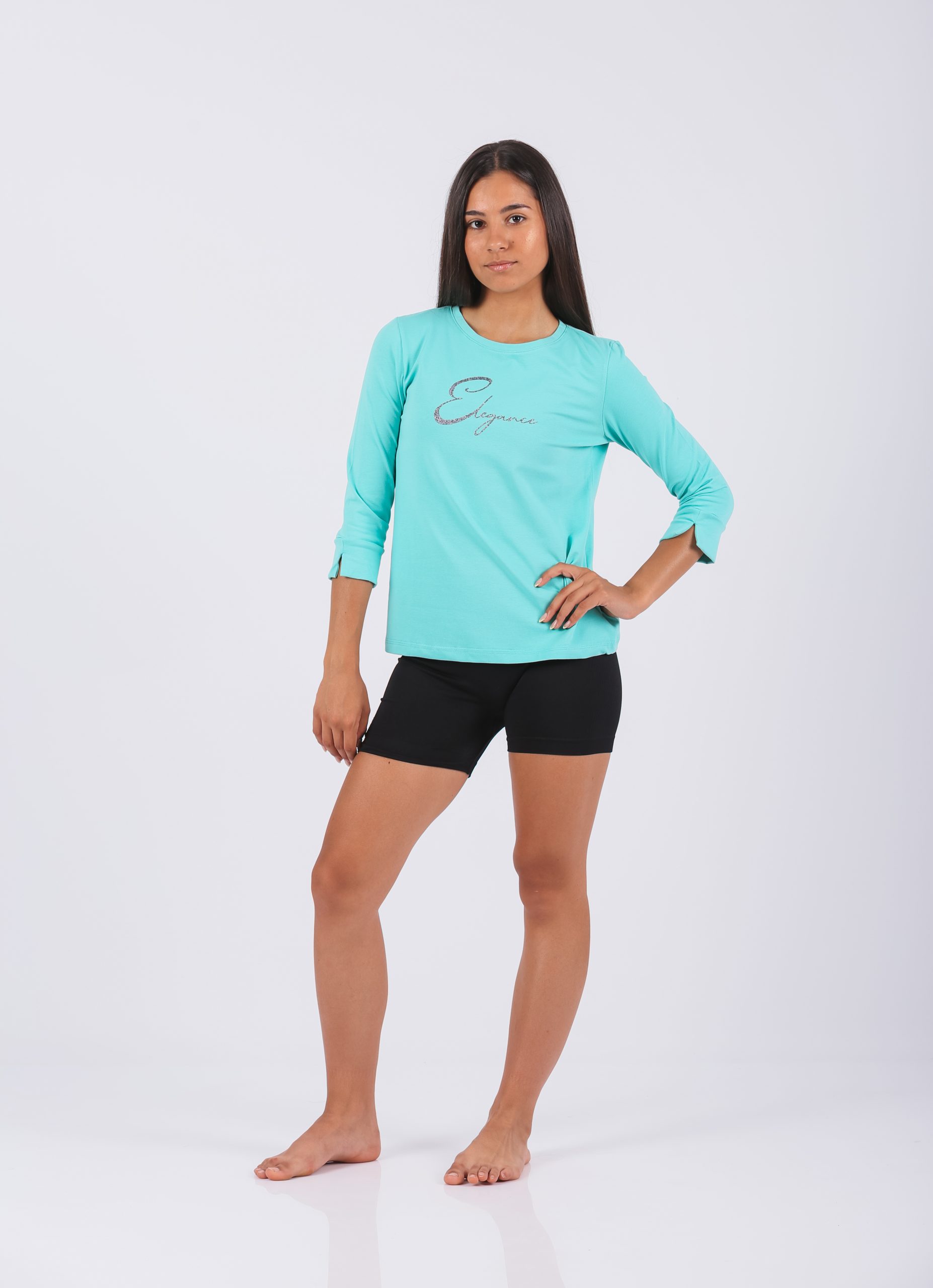 Ženska majica 1075-3, svetlo tirkizna boja, dugi rukav sa natpisom 'Elegance', 95% pamuk